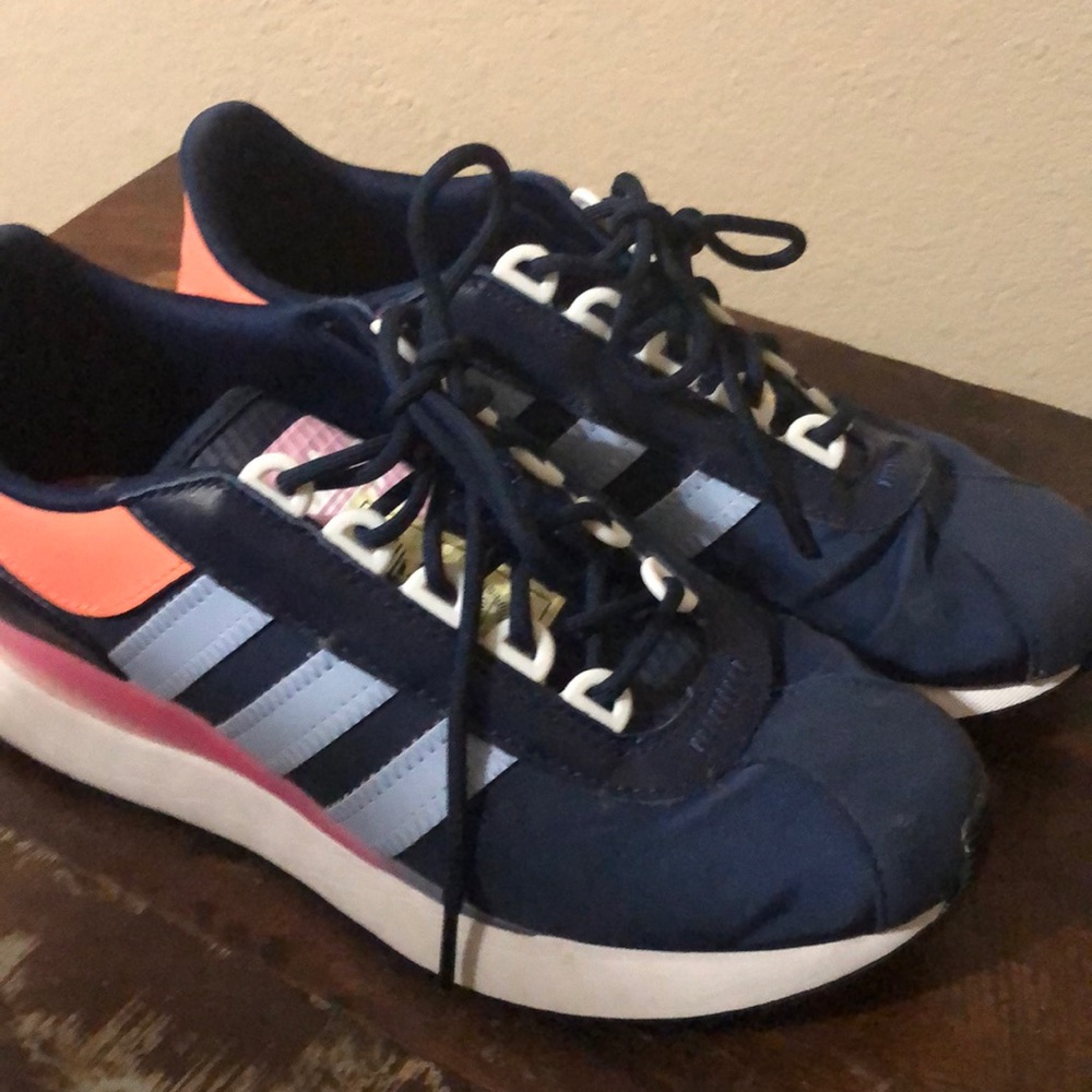 Ladies Adidas running shoe